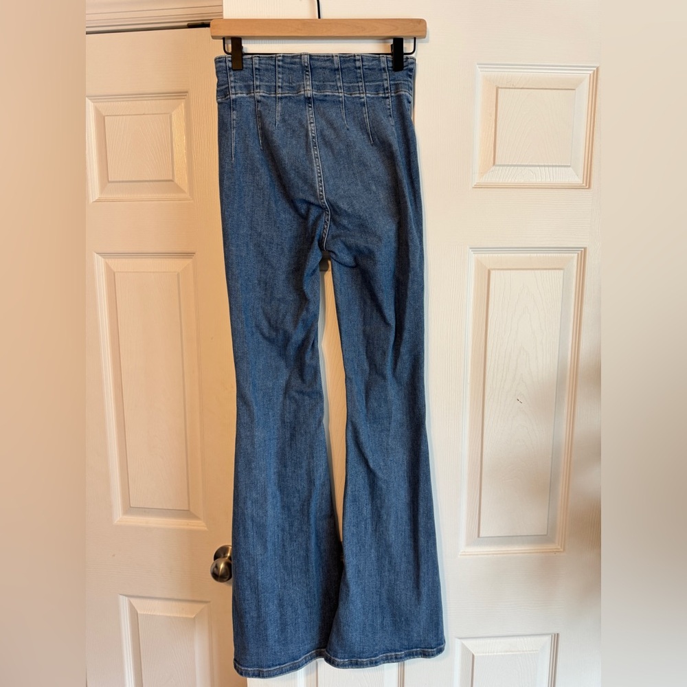 We The Free Jayde High-Rise Light Blue Flare Jeans - Picture 5 of 6